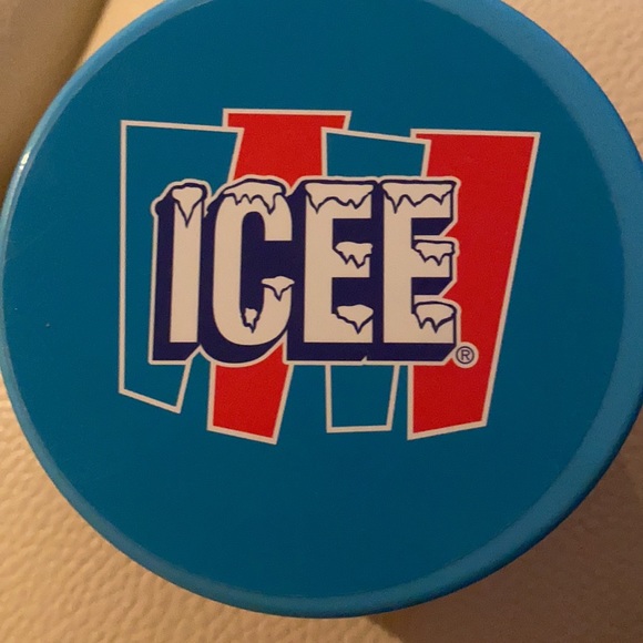 ICEE sugar scrub NEW! - Picture 2 of 5